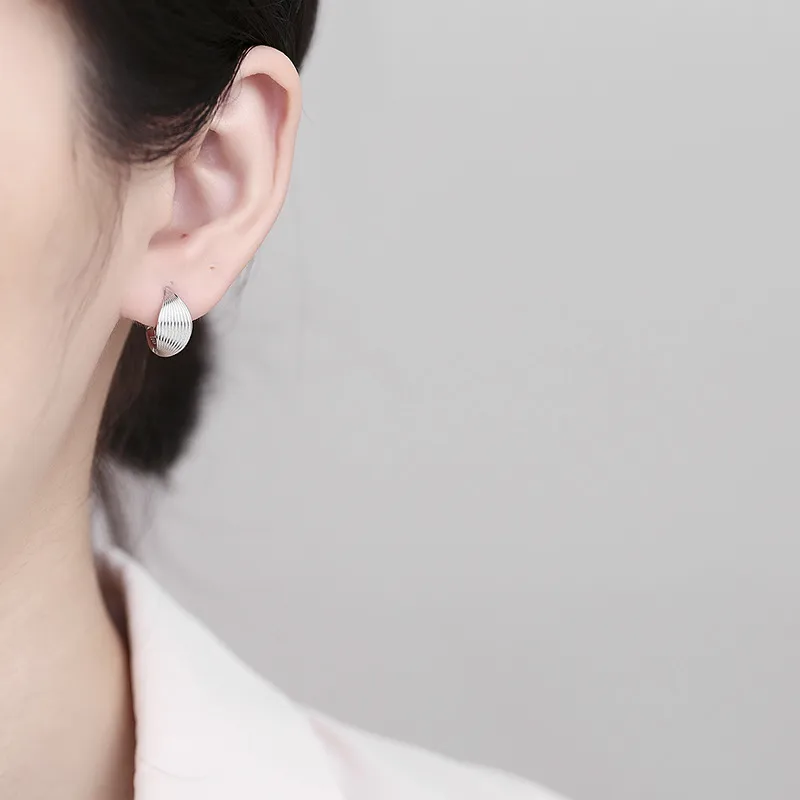 Exquisite Gemstone Stud Earrings - Image 2