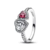 Luxurious Solitaire Band Ring