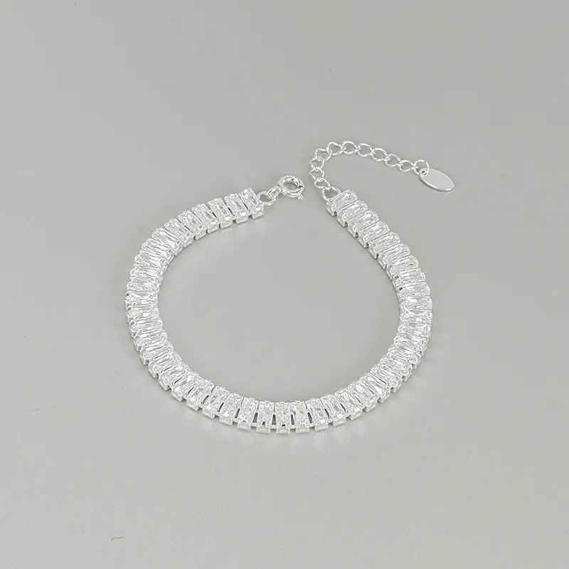 Regal Crystal Chain Bracelet - Image 5