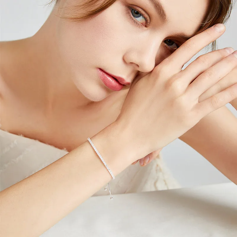 Luxurious Beaded Link Bracelet - Image 2