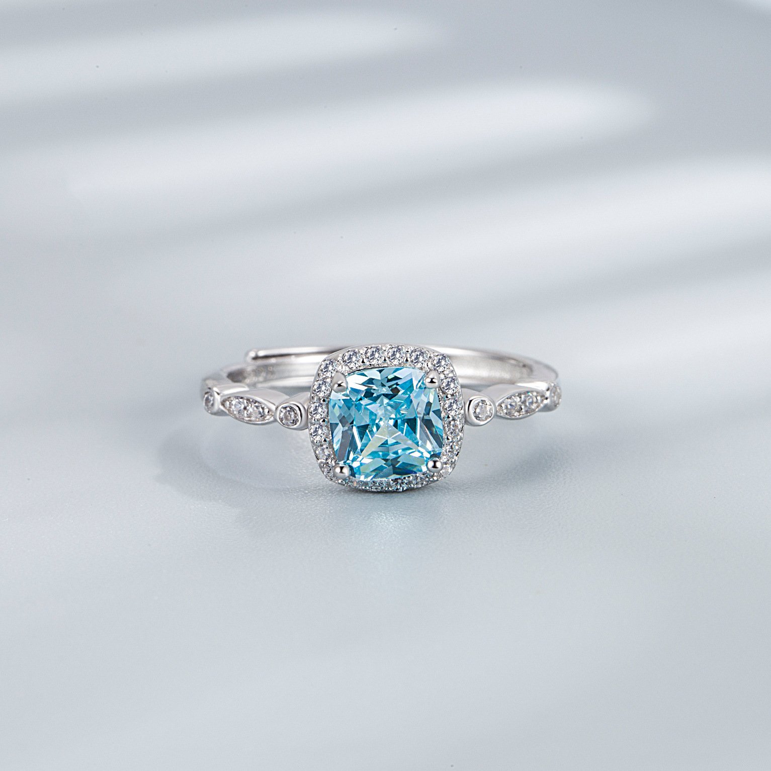 Stunning Eternity Ring - Image 2