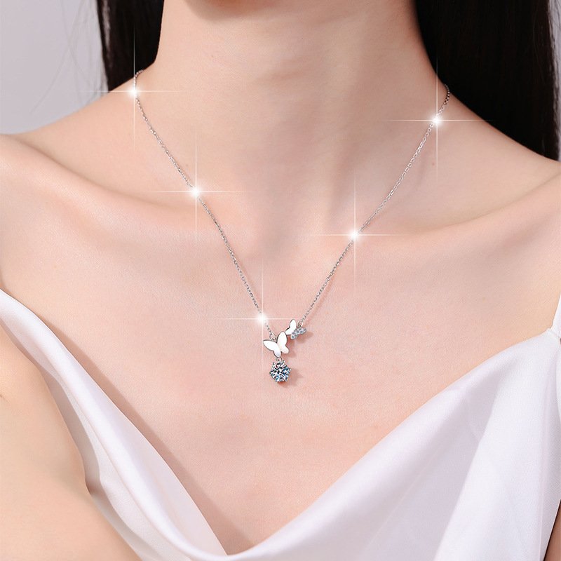 Beautiful Guitar Drop Pendant - Image 2
