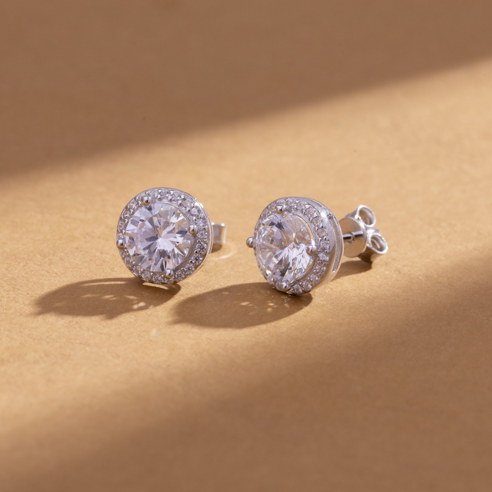 Premium Moissanite Ear Cuff Earrings Set - Image 2