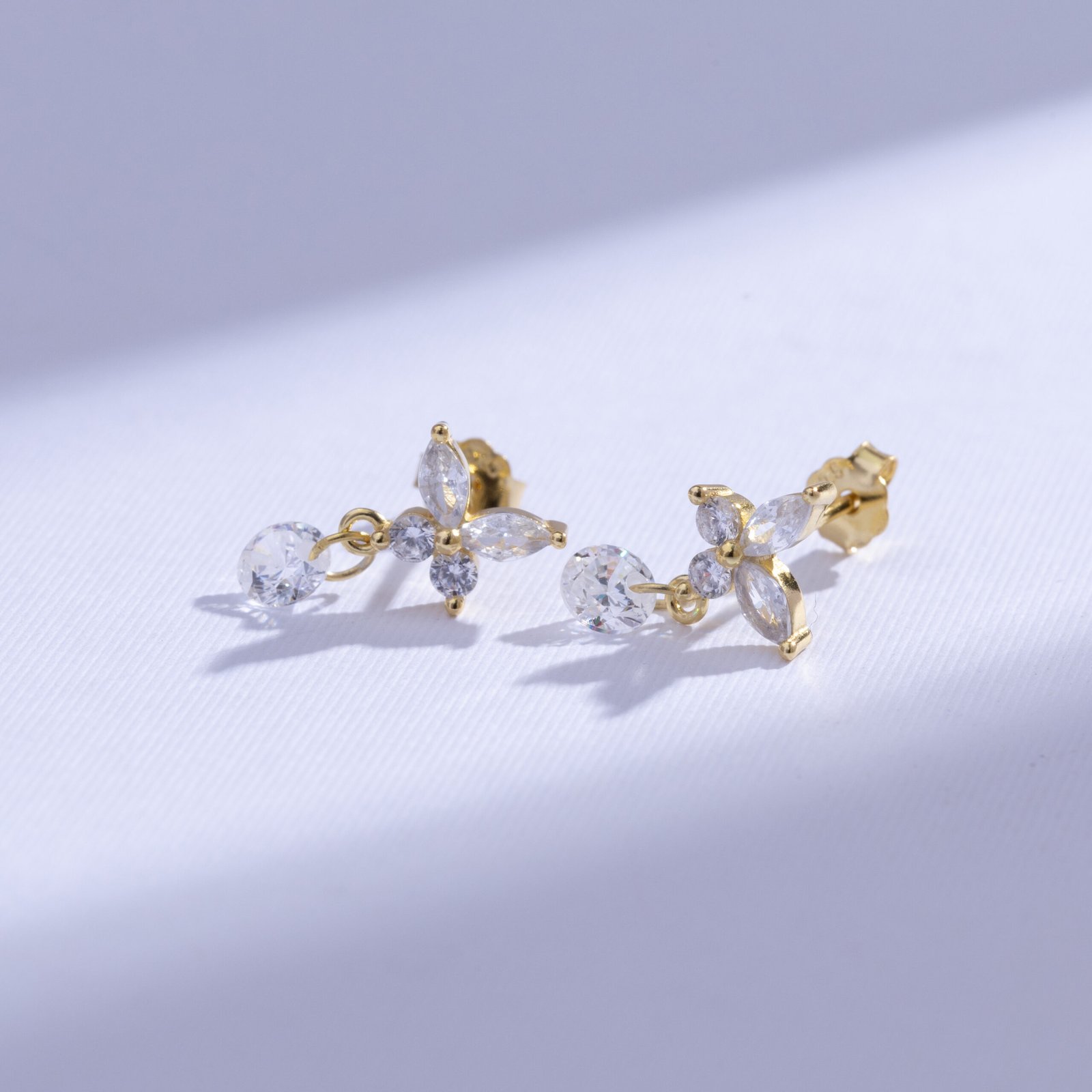 Premium Pearl Hoop Earrings