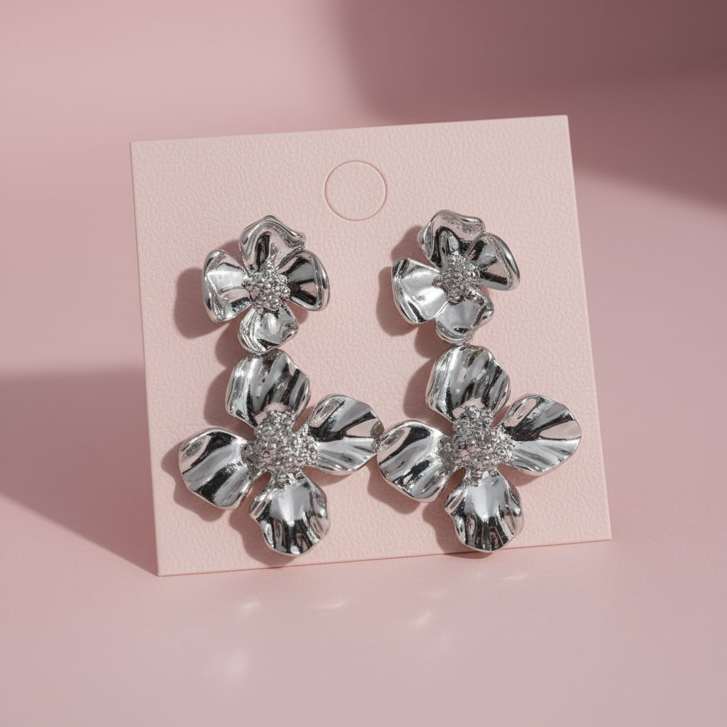 Classic Star Hoop Earrings - Image 3