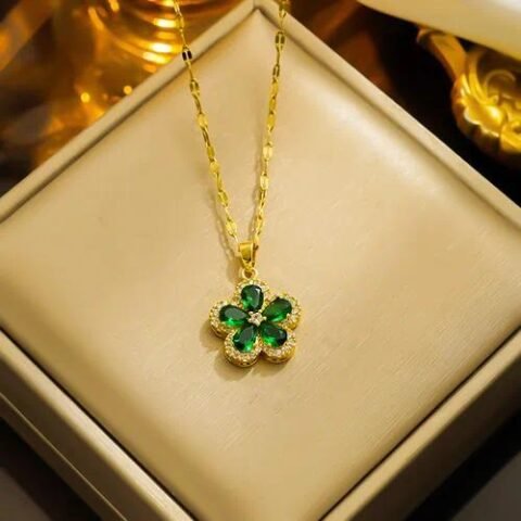 Four Leaf Clover Bear Flower Shell Zircon Bracelets Earrings Necklace — Buy online India at Divine Aura Jewels