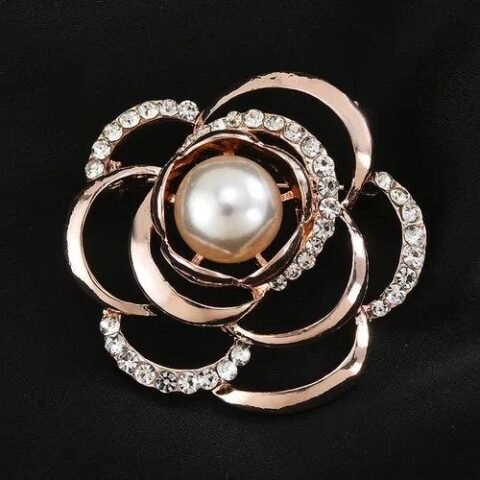 Elegant Pin Flower Brooches - 64-18K Golden Leaf — Buy online India at Divine Aura Jewels